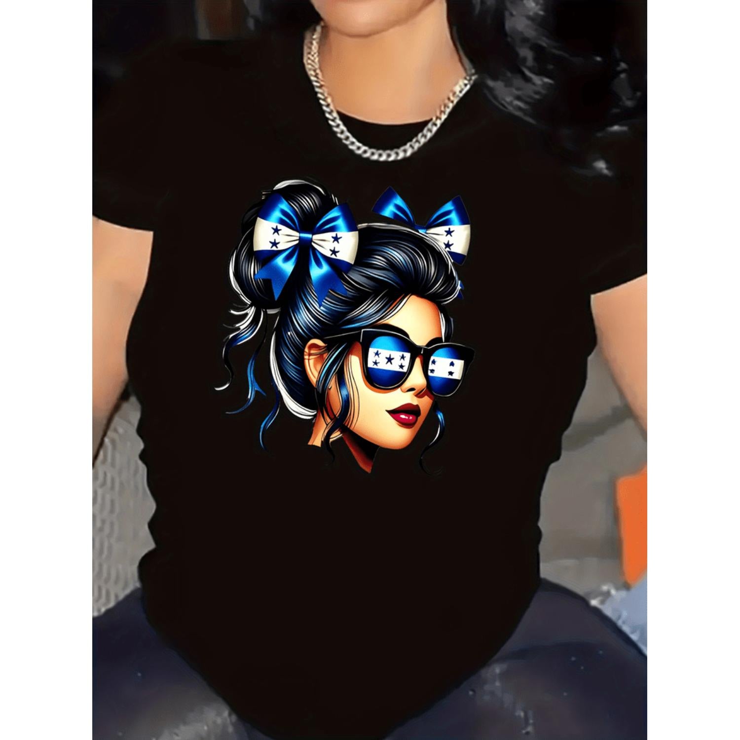 Womens 2025 Honduras Travel TShirt Casual Polyester Knit Featuring Blue Glasses And Bow Design Perfect For Family Vacations Playful Graphic Tee With Comfortable Fit
